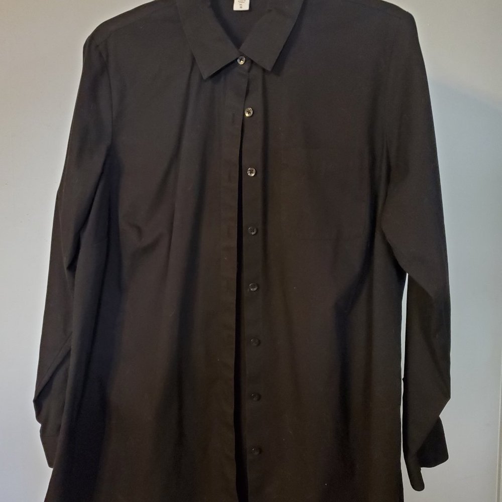 Coldwater Creek black long-sleeved shirt